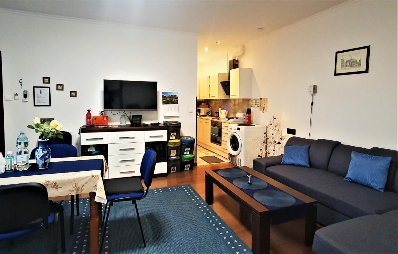Gaj Apartment - Air Condition, Free Parking Краків Екстер'єр фото